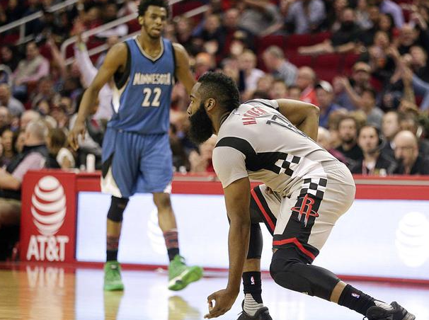 这次由三方 这次由三方