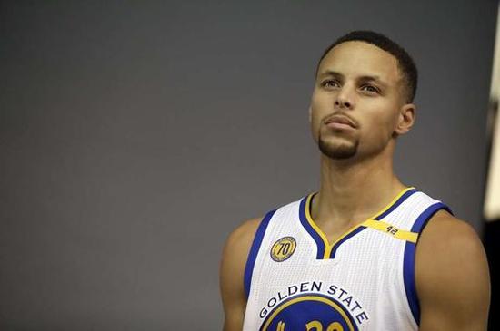 同时给到B 同时给到B